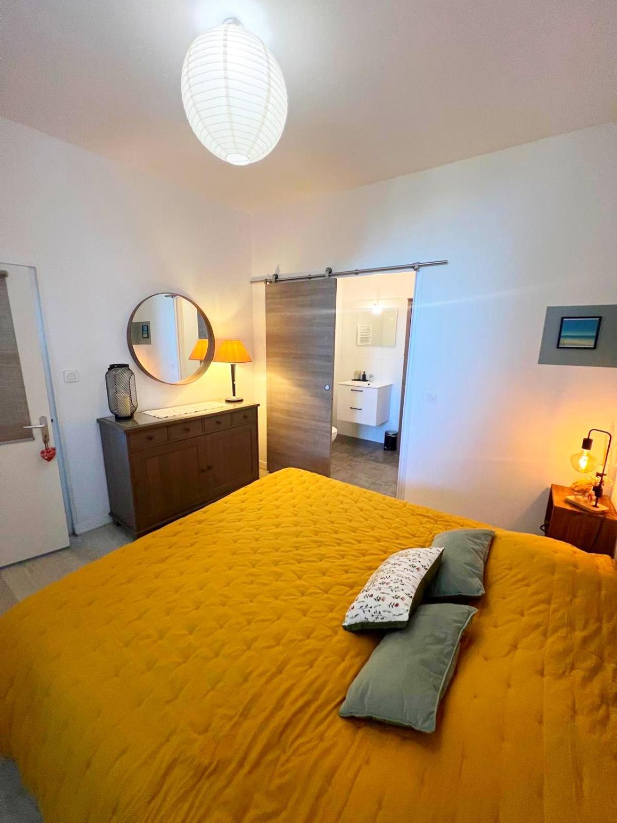 L'Appartement De L'Arche Chateauneuf-de-Gadagne Ngoại thất bức ảnh